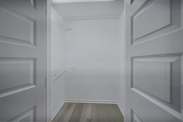 7081 W Touhy Avenue 407, Niles, IL 60714