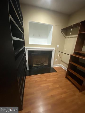 1101 SEA VIEW AVE, Woodbridge, VA 22191