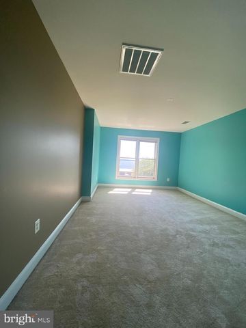 1101 SEA VIEW AVE, Woodbridge, VA 22191