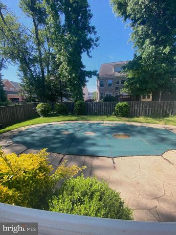 1101 SEA VIEW AVE, Woodbridge, VA 22191