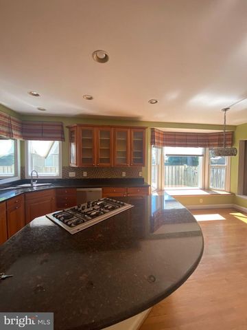 1101 SEA VIEW AVE, Woodbridge, VA 22191