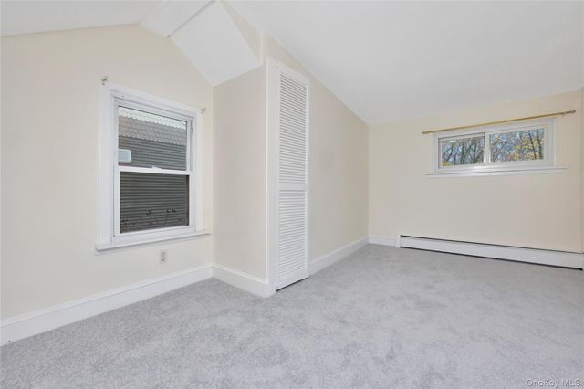 35 Andrew Avenue, Islip Terrace, NY 11752