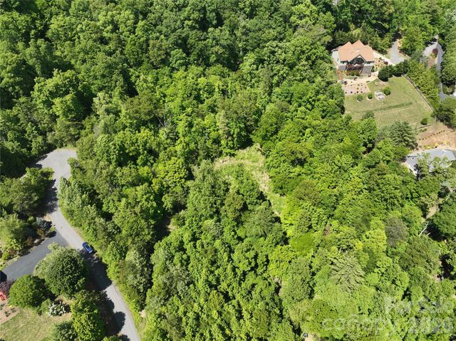 138 Whitfield Lane, Weaverville, NC 28787