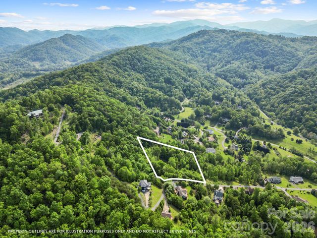 138 Whitfield Lane, Weaverville, NC 28787