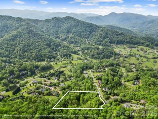 138 Whitfield Lane, Weaverville, NC 28787