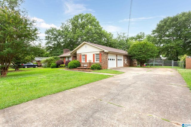 1938 CANTERBURY SQUARE, Anniston, AL 36207