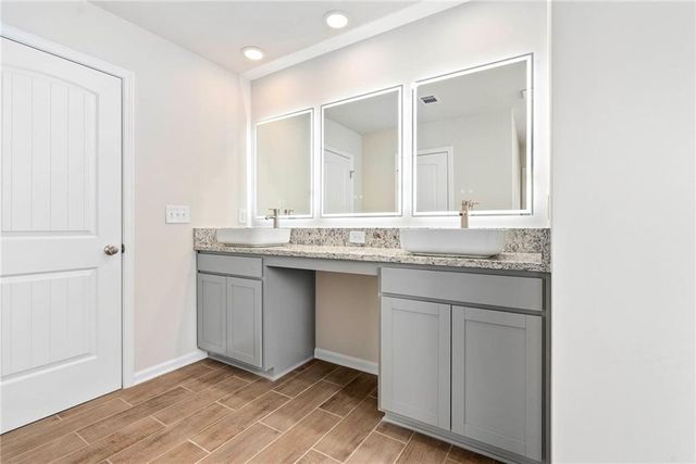 704 Lipizzan Trace, Hogansville, GA 30230