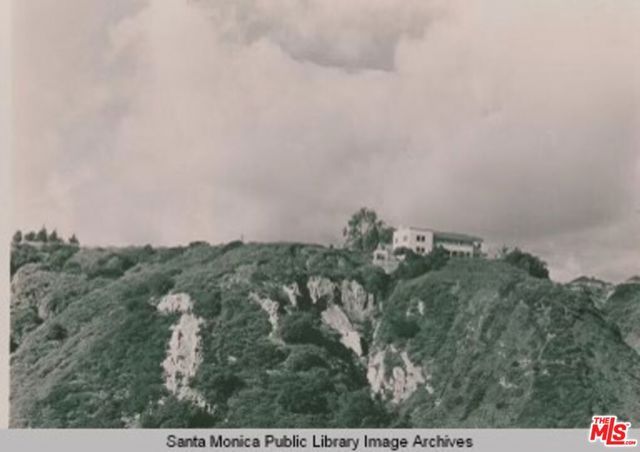 15851 Seabec Circle, Pacific Palisades (los Angeles), CA 90272