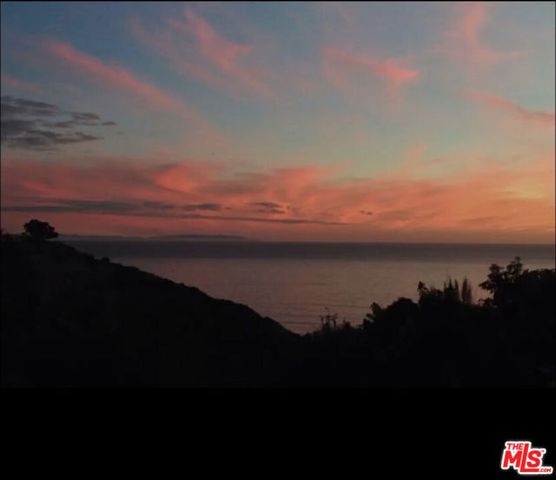 15851 Seabec Circle, Pacific Palisades (los Angeles), CA 90272