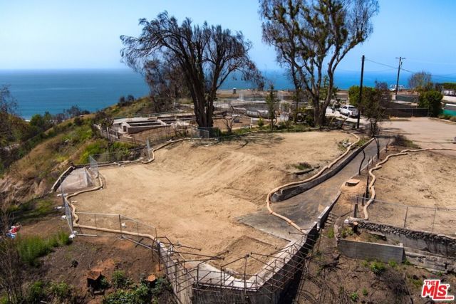 15851 Seabec Circle, Pacific Palisades (los Angeles), CA 90272