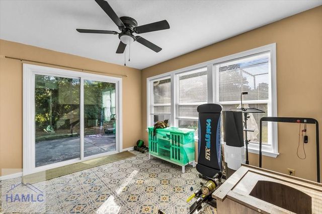 40 Whippoorwill Lane East, Richmond Hill, GA 31324