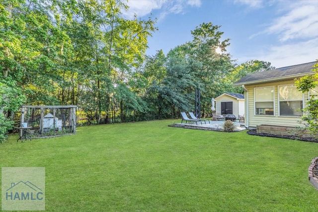 40 Whippoorwill Lane East, Richmond Hill, GA 31324