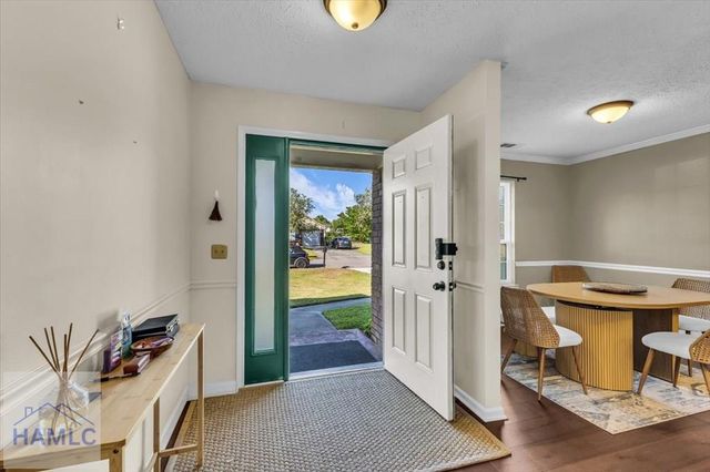 40 Whippoorwill Lane East, Richmond Hill, GA 31324