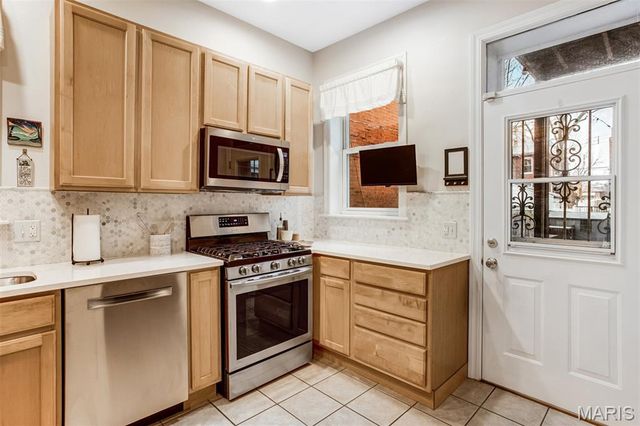 2630 Arkansas Avenue, St Louis, MO 63118