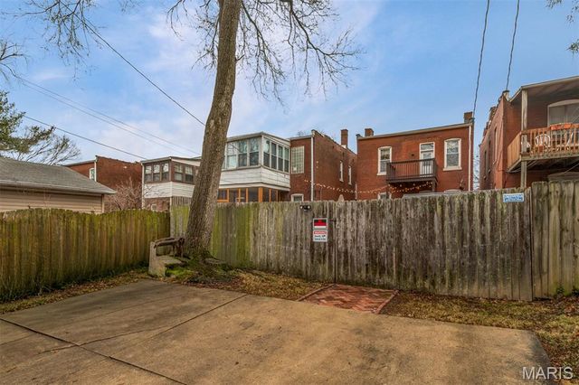 2630 Arkansas Avenue, St Louis, MO 63118