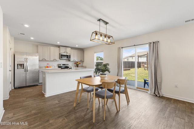 624 Avington Lane NE, Leland, NC 28451