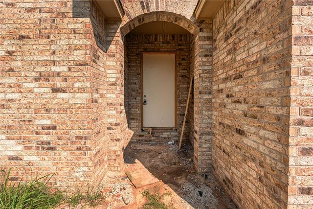 2136 N Everest Avenue, Oklahoma City, OK 73111