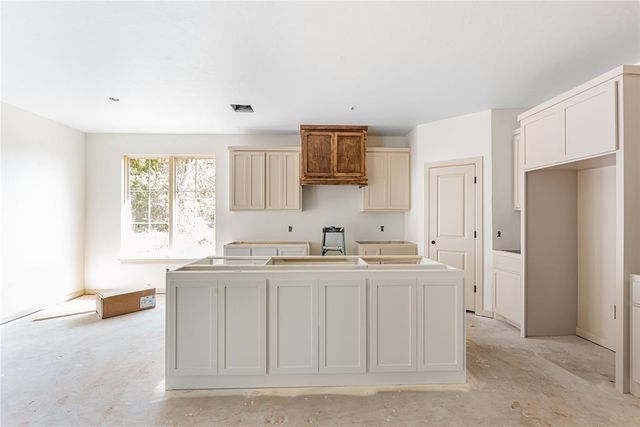 2136 N Everest Avenue, Oklahoma City, OK 73111