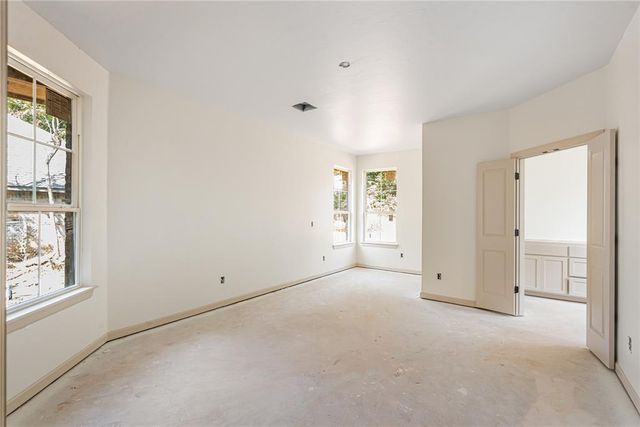 2136 N Everest Avenue, Oklahoma City, OK 73111