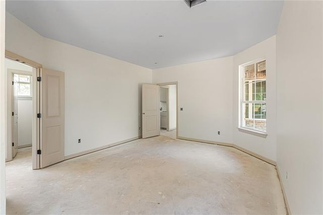 2136 N Everest Avenue, Oklahoma City, OK 73111