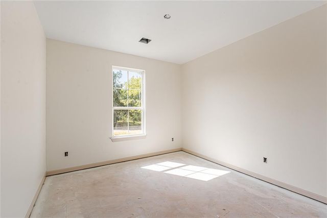 2136 N Everest Avenue, Oklahoma City, OK 73111