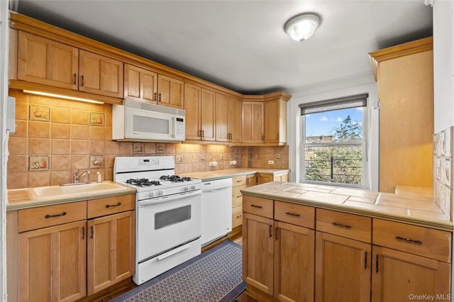 57-15 66th Street, Maspeth, NY 11378