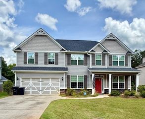 138 Cedar Way, Hamilton, GA 31811