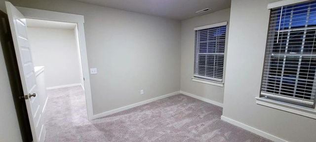 2153 Nectar Ln, Columbia, TN 38401