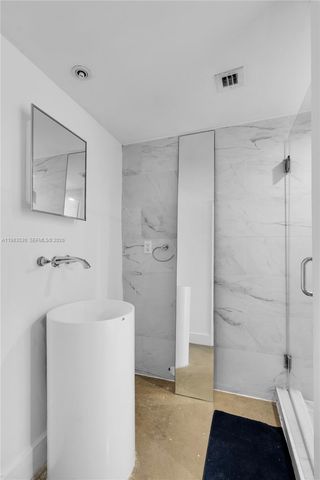 5701 Biscayne Blvd PH-9, Miami, FL 33137