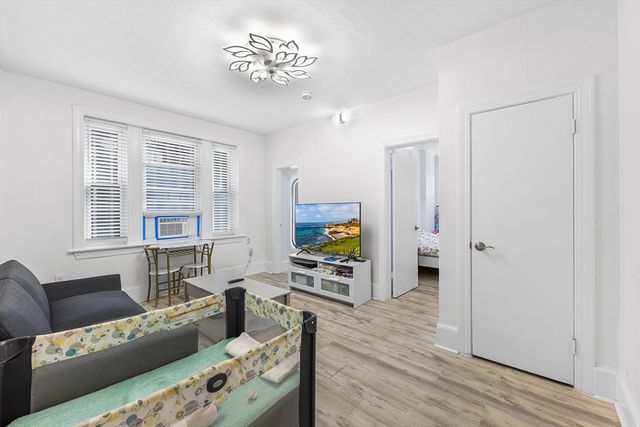 56 Park Vale Ave 4, Boston, MA 02134