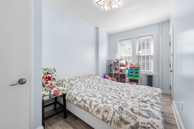 56 Park Vale Ave 4, Boston, MA 02134