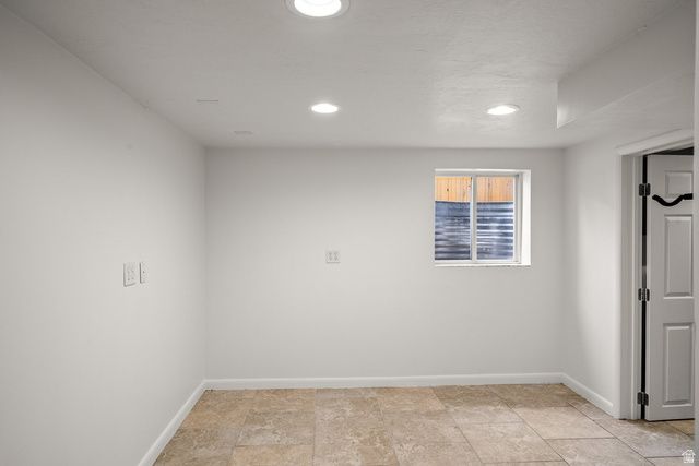 2274 E 900 S, Salt Lake City, UT 84108