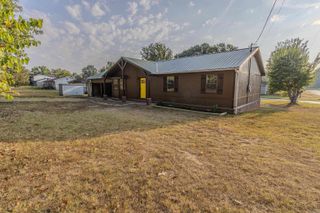 601 N CENTER HILL ROAD, Paragould, AR 72450