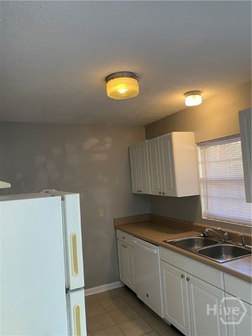 16 S Stillwood Court, Savannah, GA 31419