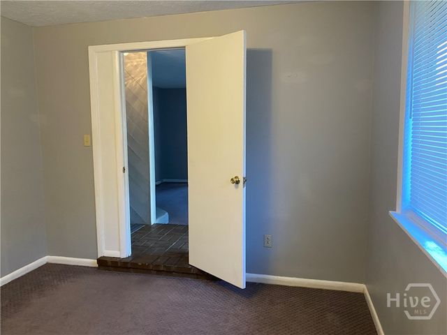 16 S Stillwood Court, Savannah, GA 31419