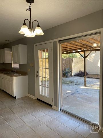 16 S Stillwood Court, Savannah, GA 31419