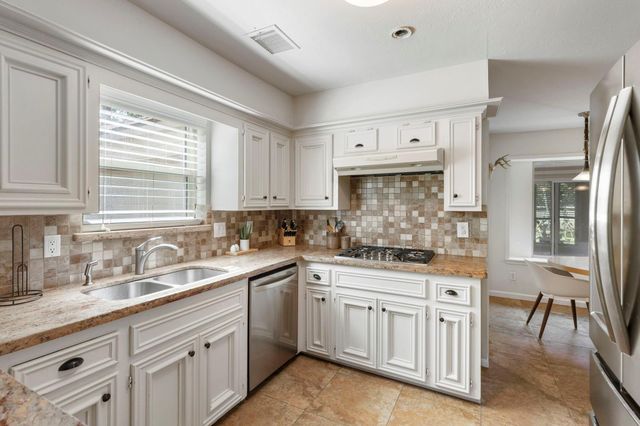 3 Green Blade Lane, The Woodlands, TX 77380