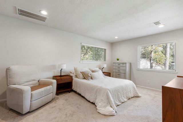 3 Green Blade Lane, The Woodlands, TX 77380