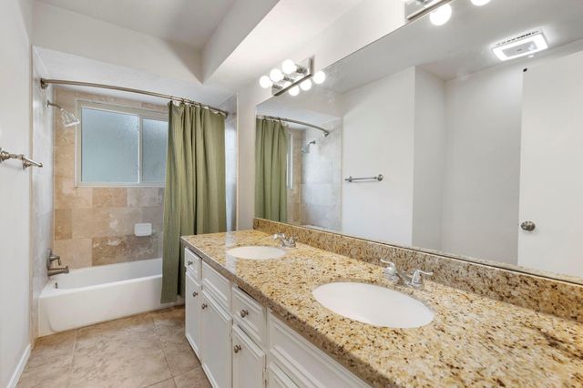 3 Green Blade Lane, The Woodlands, TX 77380