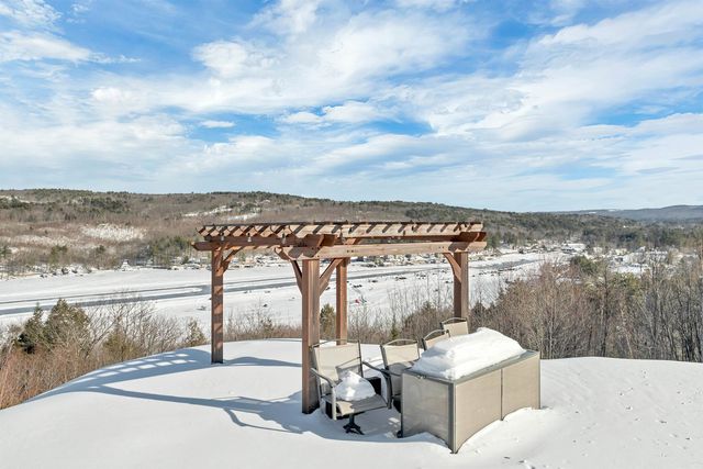 141 Lakewood Drive, Alton, NH 03810