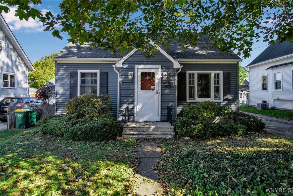 43 Oliver Place, Hamburg, NY 14075