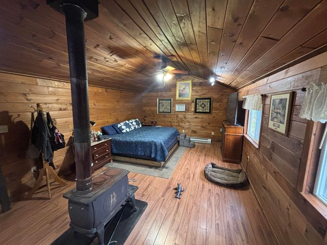 53663 Baseline Road, Columbia Twp, MI 49056