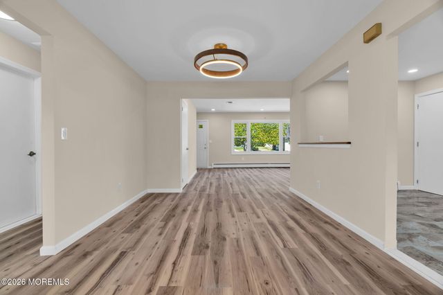 50 Oakfield Road, Toms River, NJ 08757