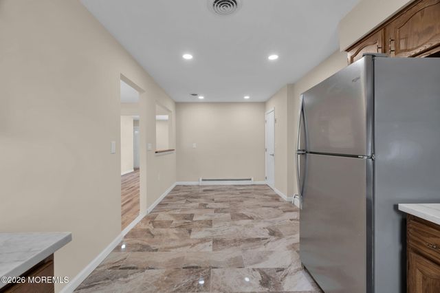50 Oakfield Road, Toms River, NJ 08757