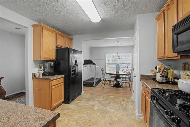 312 Woodland Pass, Canton, GA 30114