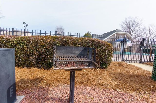 312 Woodland Pass, Canton, GA 30114