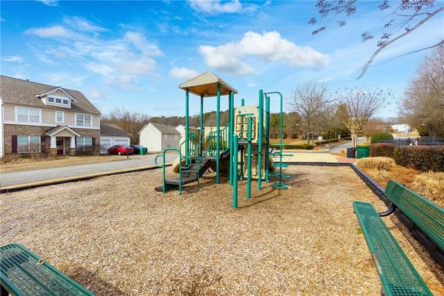 312 Woodland Pass, Canton, GA 30114