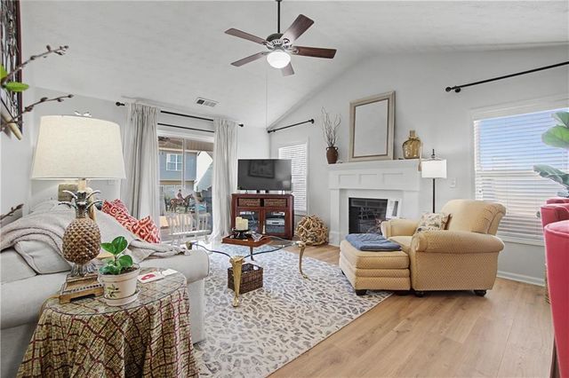 312 Woodland Pass, Canton, GA 30114