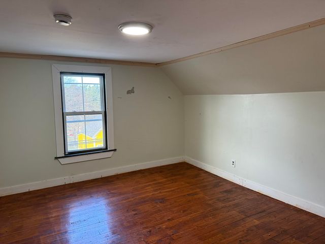 278 Pleasant Street, Claremont, NH 03743