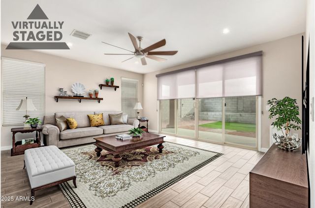 10773 W Swayback Pass Pass, Peoria, AZ 85383